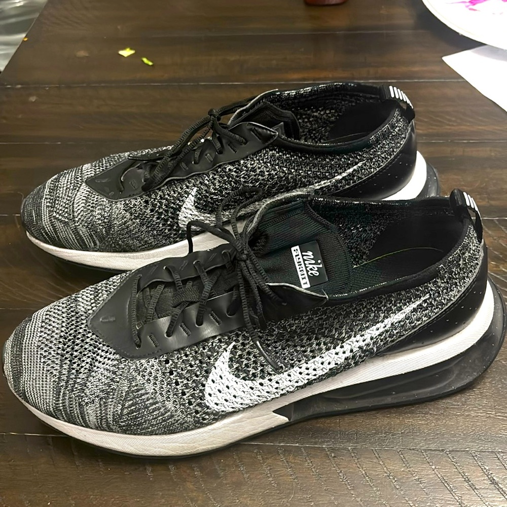 Nike Air Max Flyknit Racer